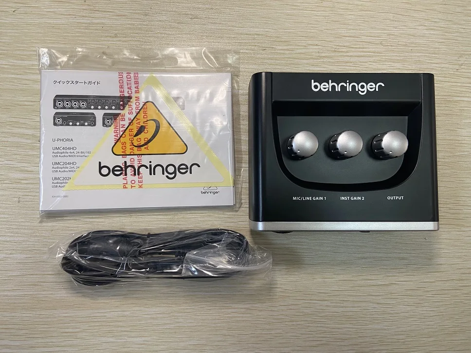 Внешняя звуковая карта BEHRINGER UM2 для гитары Специальный аудио интерфейс интернет