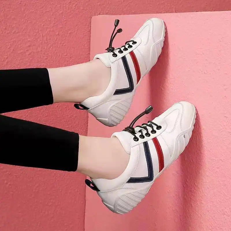 

Sports casual shoes female students 2021 spring and summer new wild fashion single shoes female flat bottom shoes white shoes