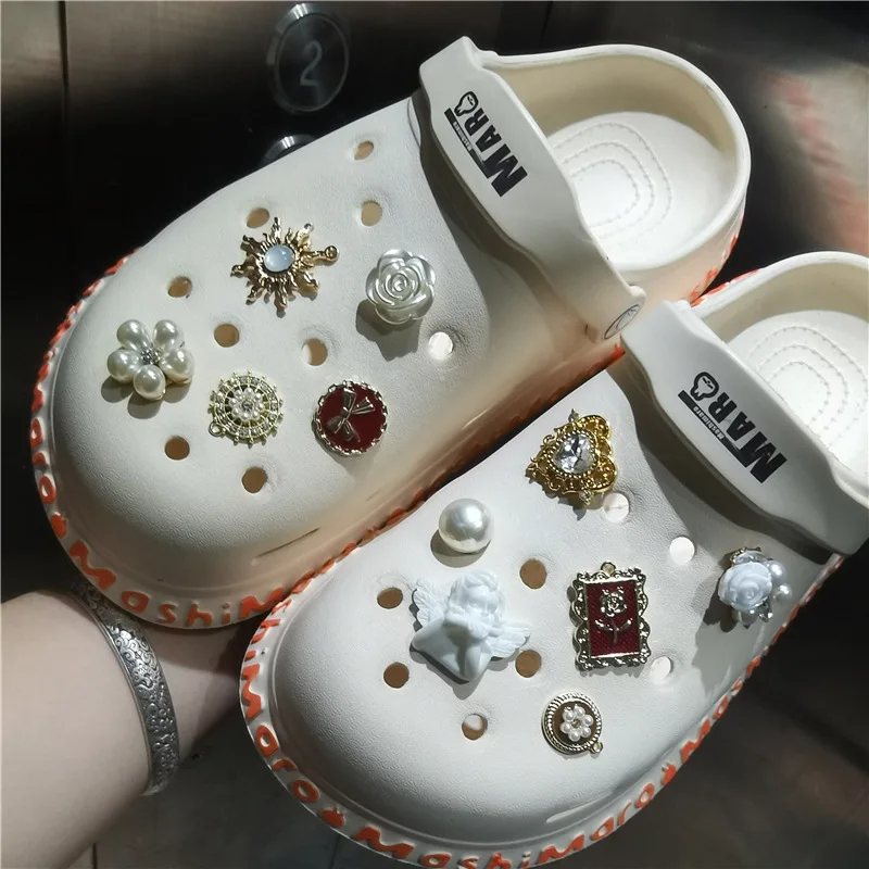 

Brand Shoes Charms Designer Croc Charms Bling Rhinestone JIBZ Girl Gift for Clog Decaration Metal Accessories