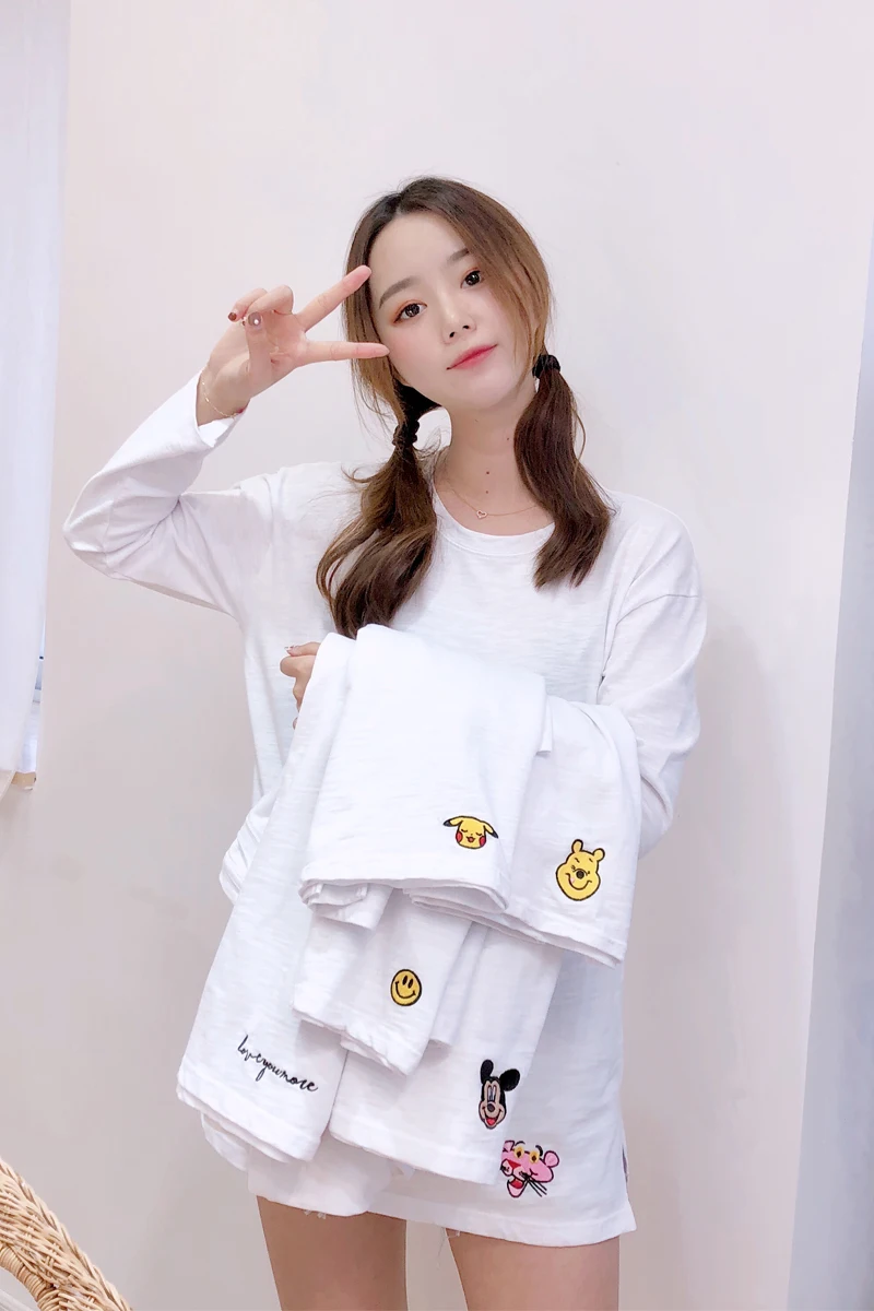 

Disney Mickey Mouse Women's Printed T-shirt O-Neck Loose Casual Korean Clothes Kawaii Womens Long Sleeve Tops Harajuku Clothing