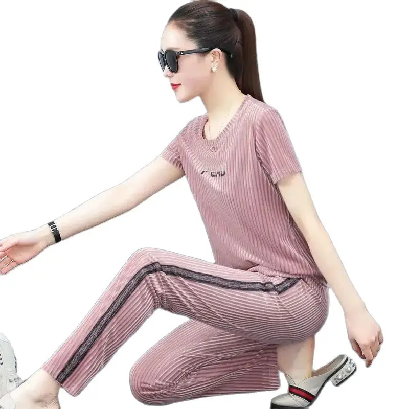 

Gold Velvet Ladies Suit Female 2021Summer New Style Fashion Round Neck Short Sleeve Sportswear Leisure Women's Two-Piece Suit