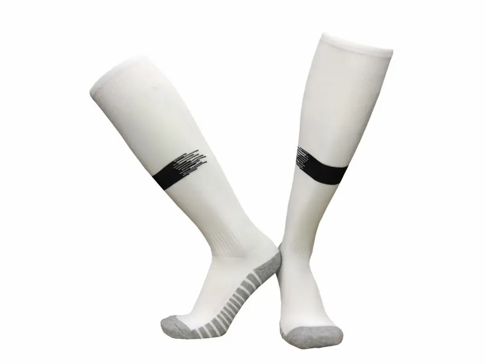 2019 новые мужские спортивные носки для футболистов |