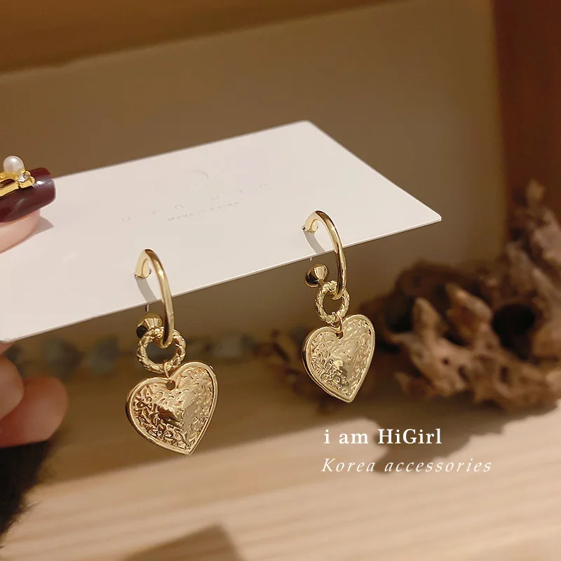 

925 Silver Needle Simple Retro Love Metal Earrings Korean Design Sense Fashion Trend Temperament Women