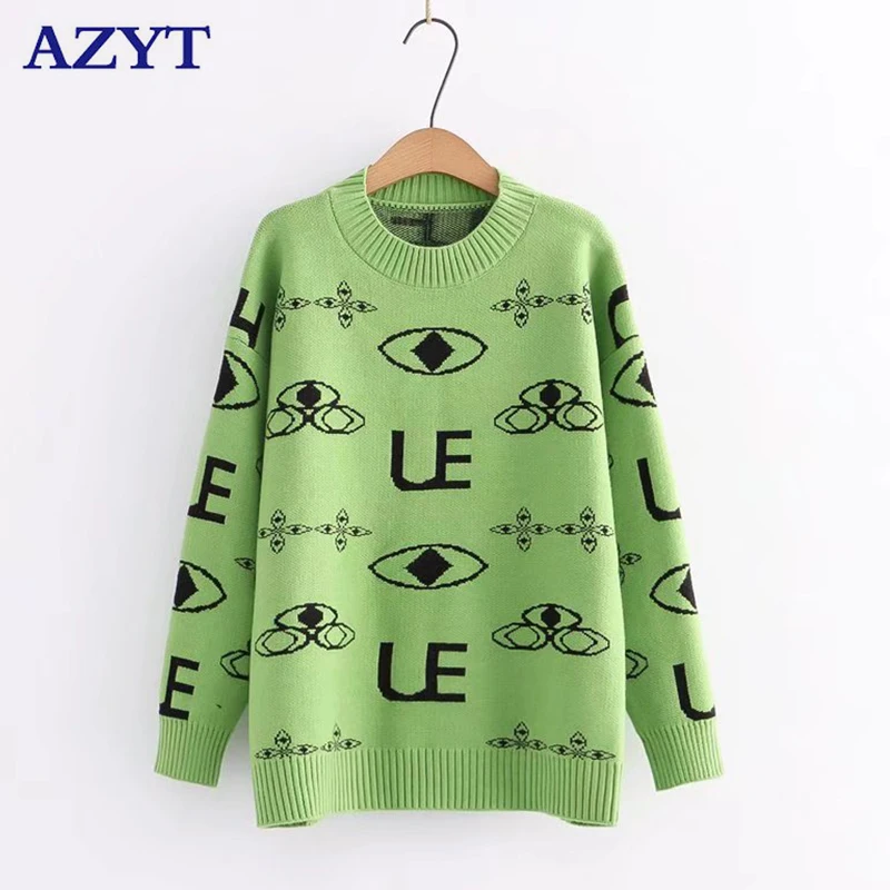 

Женский трикотажный пуловер с круглым вырезом и надписью