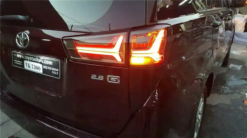 Светодиодные полосы задние лампы для Toyota Innova задний светильник