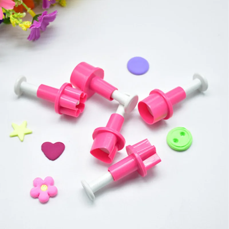 

5PCS Cookie Cutter Heart Plunger Cake Mold Star Button Plum Biscuit Fondant DIY Stamping Mould Sugarcraft Cake Decoration