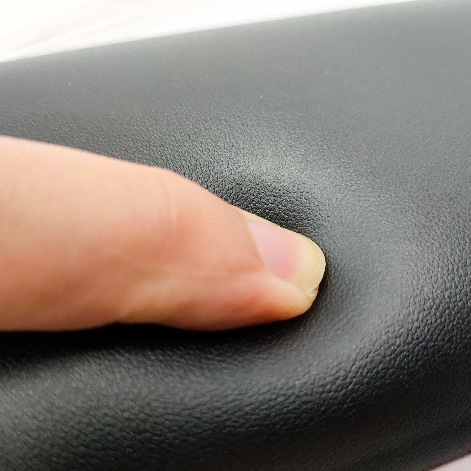 

IDOBAO silicone wrist rest 17 mm thick soft silicone