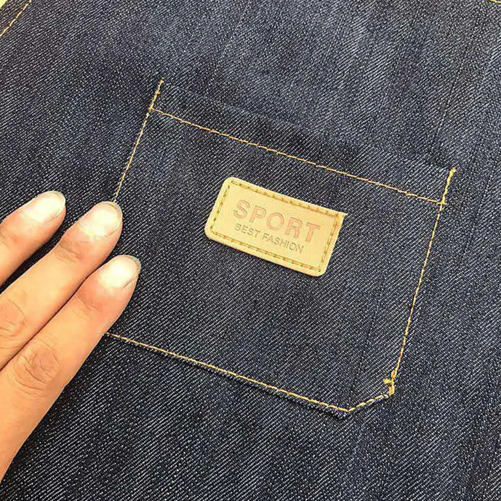 

Adults Apron, Adjustable Housekeeping Denim Apron with Pocket Cooking Accessories for Women Men