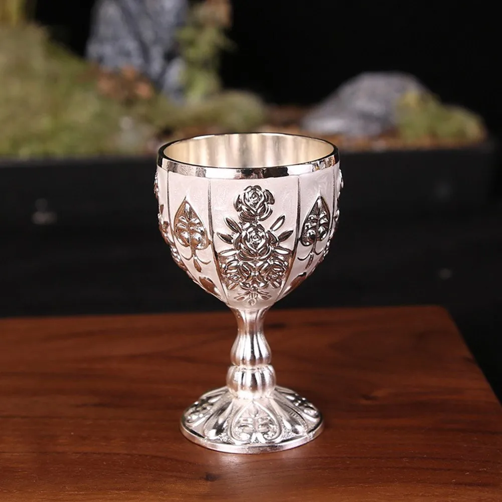 

1Pc Small Wine Cup European-Style High-End 30 Ml White Wine Glass Creative Home Bar Glass Wine Glass Decro Supplies