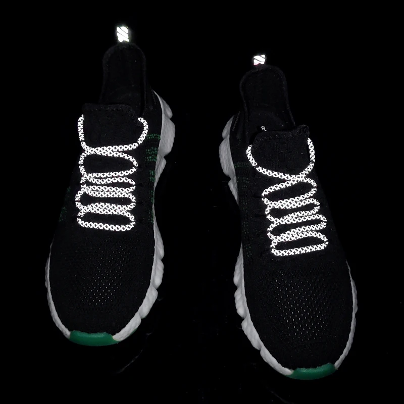

Men's Spring And Autumn Non-slip Wear-resistant Casual Shoes Outdoor Lightweight Breathable Sports Shoes Luminous Lace-up Shoes