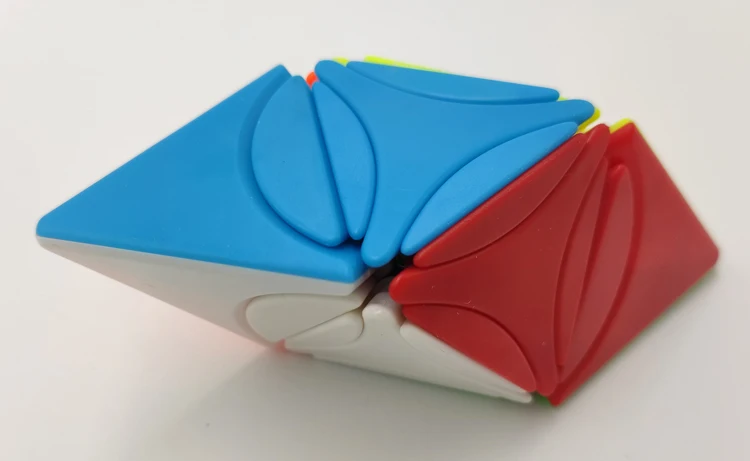 

Fangshi Lim Cube Octahedron II dino star plus Circle Pyramorphix 2x2 трансф pyraminxy