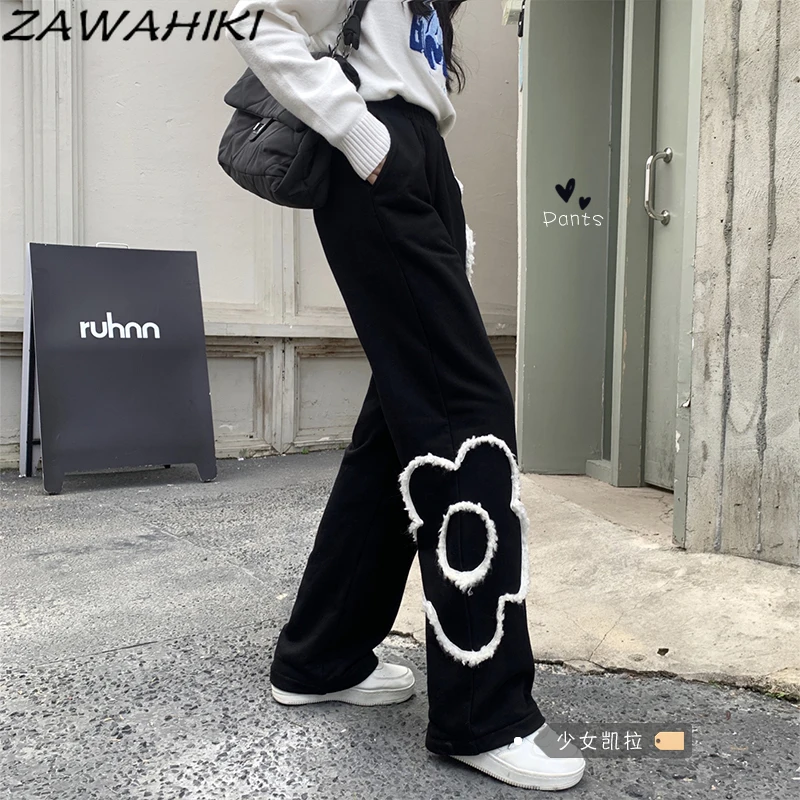 

ZAWAHIKI Black Trousers Thick Flower Print Casual Pants Women Autumn and Winter New Joggers Sweet Loose Straight Wide Leg Pant
