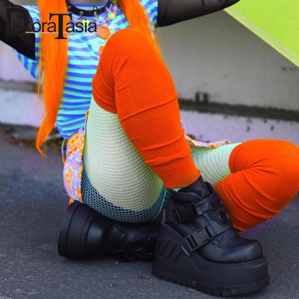

Big Size 35-43 Brand New Ladies High Platform Ankle Boots Fashion Buckle Wedges High Heels Boots Women Goth Cosplay Shoes Woman