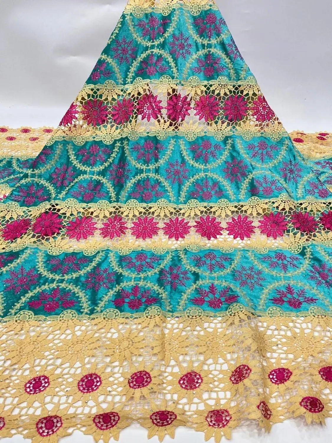 

Лучшее качество африканский тюль вышивка кружево Фабричный с блестками H-966816 африканская сетчатая кружевная ткань