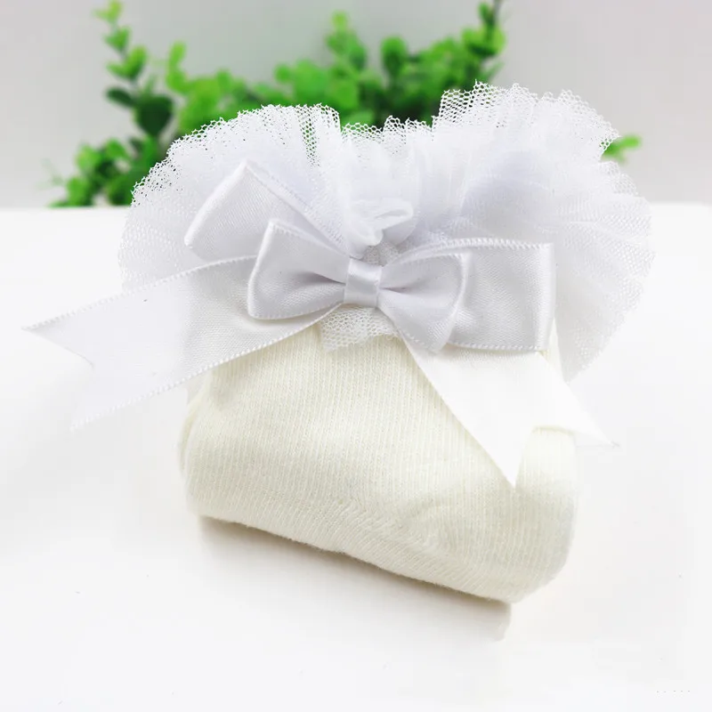 White Новые носки для новорожденных девочек детские кружевные короткие носки принцессы с бантом и цветочным принтом, Нескользящие короткие носки хлопок, отделка рюшами - Цвет: White