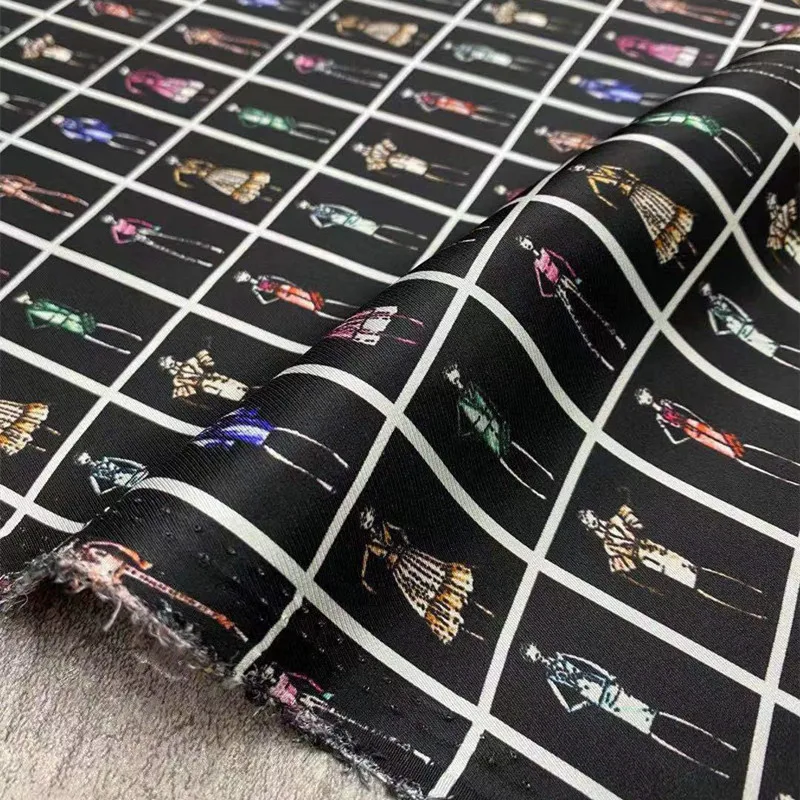 

European brand silk fabric counter black bottom Baise character clothing pattern shirt dress clothing diy sewing fabric