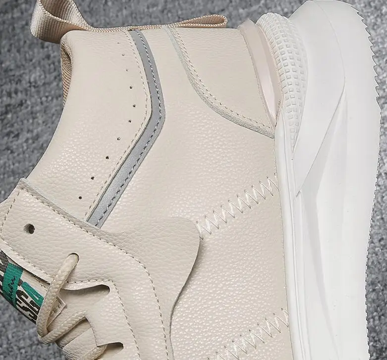 

Brand New Men Leather Casual Shoes Sneakers Flats Shoes Autumn Fashion Lace Up Cool Designer Skateboard Shoes