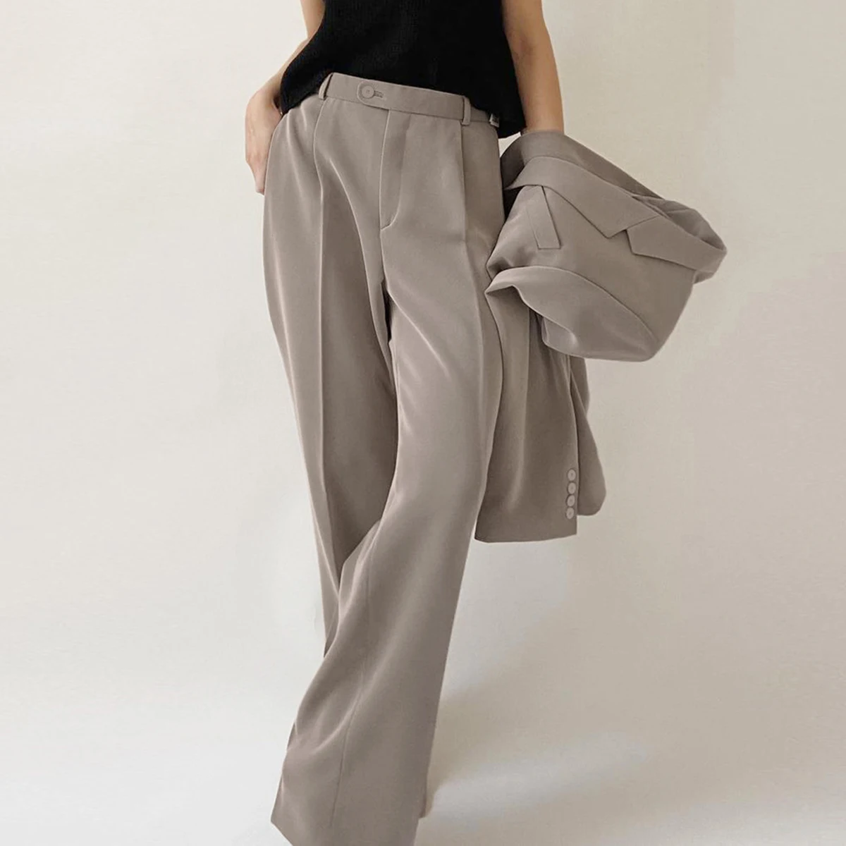 

Брюки Женские однотонные с высокой талией, шикарные плиссированные прямые штаны на пуговицах, элегантные офисные Дамские Брюки, весна-осен...