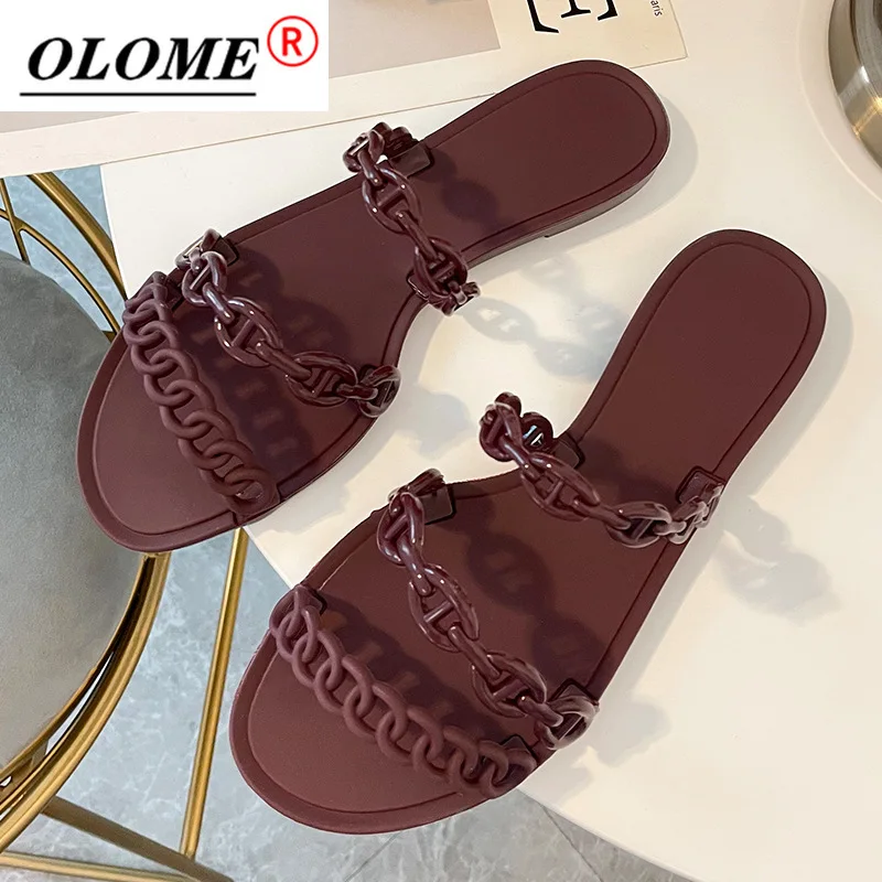 

2021 Summer New Pig Nose Sandals and Slippers Chain Word Drag Flat Bottom Jelly Shoes Vacation Outdoor Beach Shoes Women's Shoes