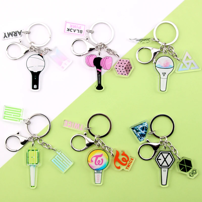 

KPOP EXO GOT7 TWICE SEVENTEEN Keychain Bangtan Boys Key Chain Accessories Key Ring Couple's Bag Cute Pendant Keyring Fans Gifts