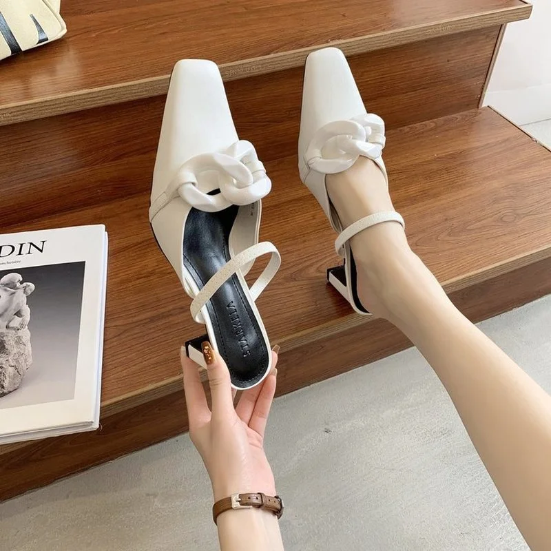 

2021 Summer Sandal Women's Mulles Shoes Slippers Casual Solid Metal Square Heel Sexy Zapatillas Mujer Casa Sapatos Femininos