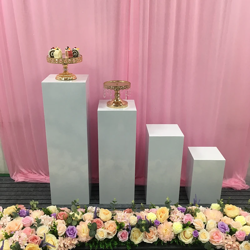 Фон для свадебной фотосъемки белый квадратный железный круг столбы десертный