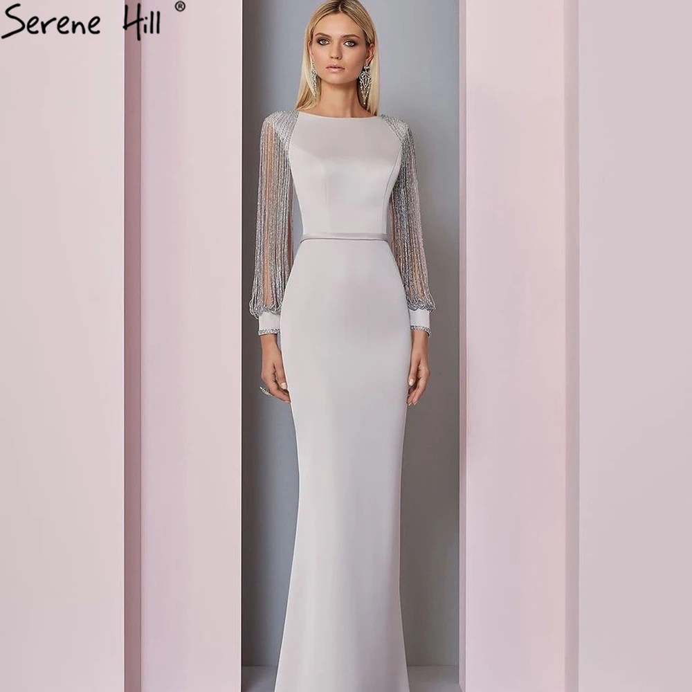 Элегантные черные платья с длинными рукавами и бусинами цепочкой для выпускного