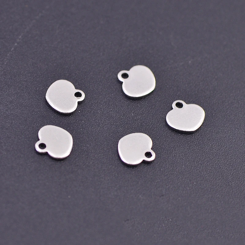 

100pcs Heart Charms Stainless Steel Stamping Blank Tag Pendants Charm for Bracelets Neckaces DIY Jewelry Making Accessories