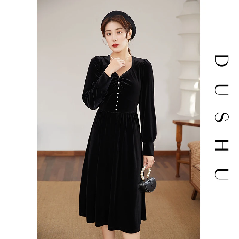 

DUSHU Plus Size Velvet Black Long Party Dress Women Long Sleeve V Neck Sexy Club Dress Female Elegant Vintage Christmas Dress