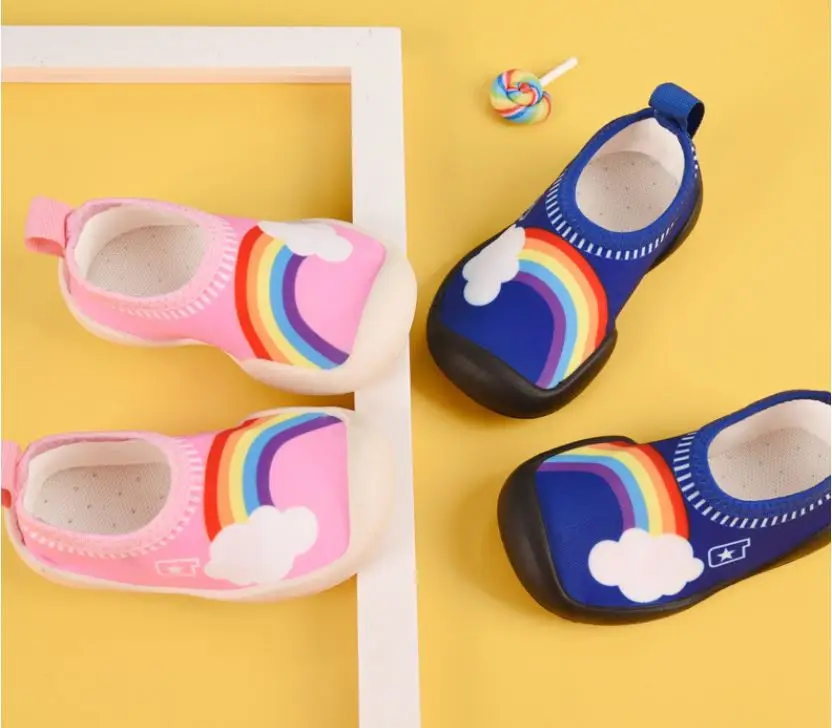 Детская обувь для мальчиков и девочек малышей мягкие милые домашние тапочки