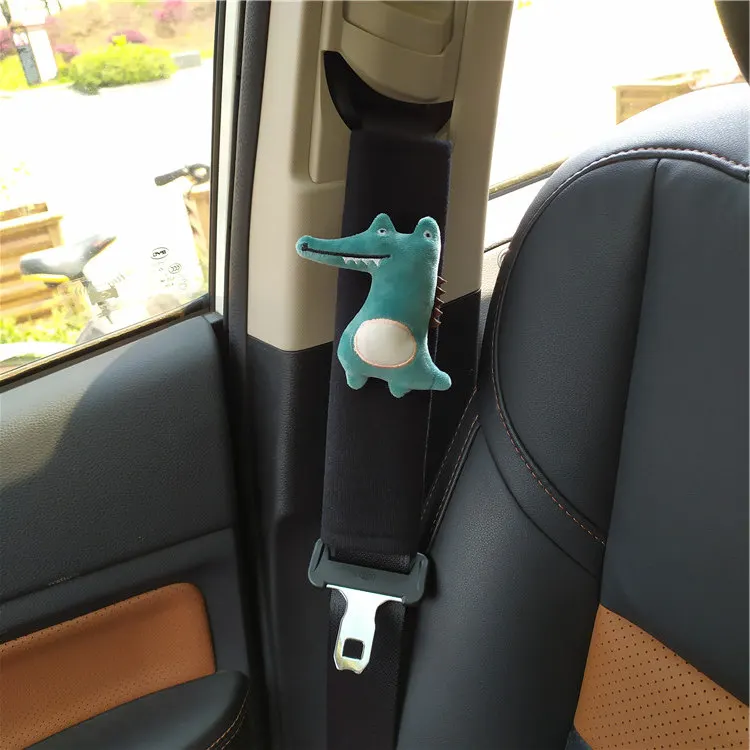 

Car Cartoon Alligator Shoulder Protector Cute Car Seat Belt Shoulder Cover Soft Interior Decoration Universal