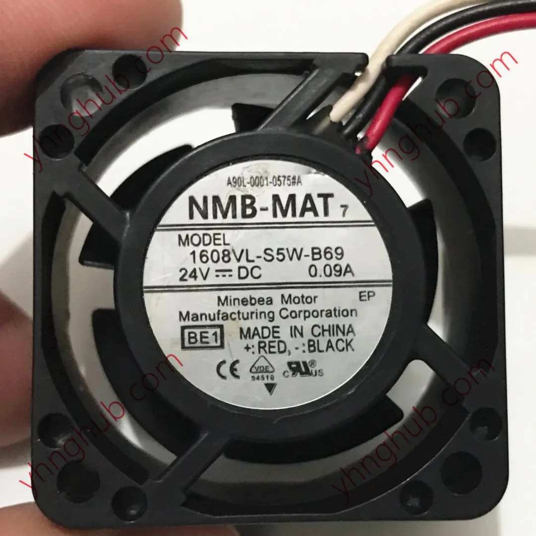 NMB-MAT 1608VL-S5W-B69 BE1 DC 24V 0.09A 40x40x20 мм 3-проводной Вентилятор охлаждения сервера |
