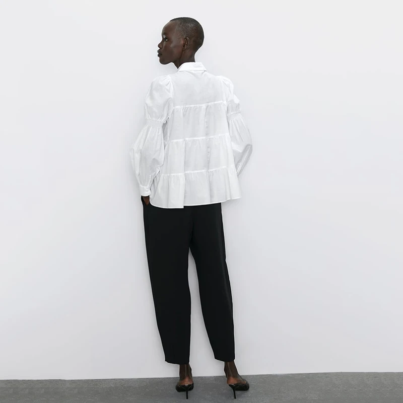 Женская однобортная рубашка ZA белая однотонная со складками и отложным