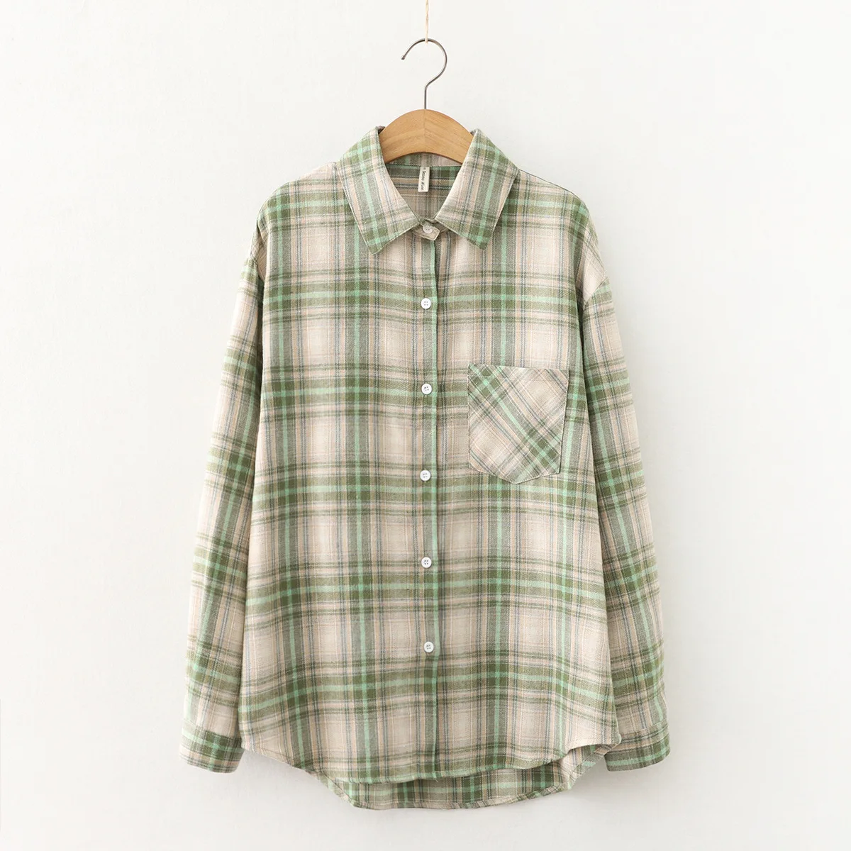 

2021 Autumn Fashion Women Plaid Shirt Long Sleeve Turn-down Collar button Casual Shirts Pockets Splicing Spring Blouse Female