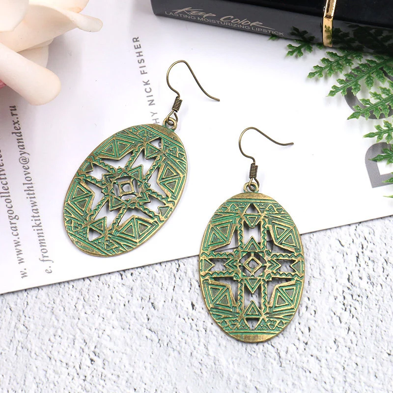 Картер Лиза полые овальные серьги капли этнические резные Геометрические