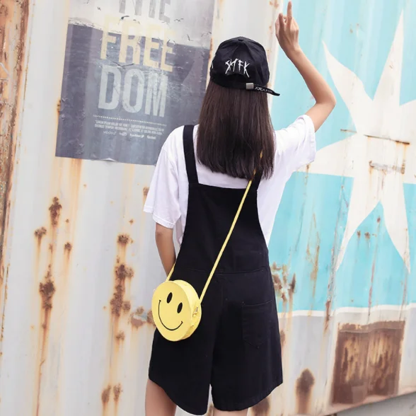 Женский джинсовый комбинезон на подтяжках элегантный в стиле ретро желтый