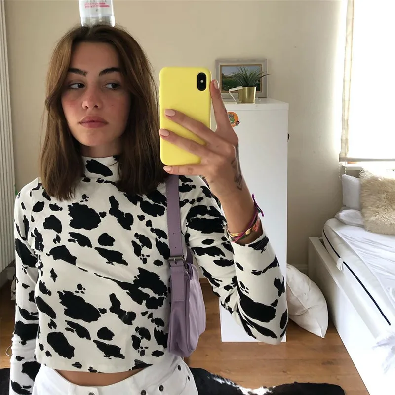 

Sexy Women Milk Cow Pattern Print Crop Top Female Long Sleeve Slim Fit Holiday Fashion Casual Short T Shirt Streetwear
