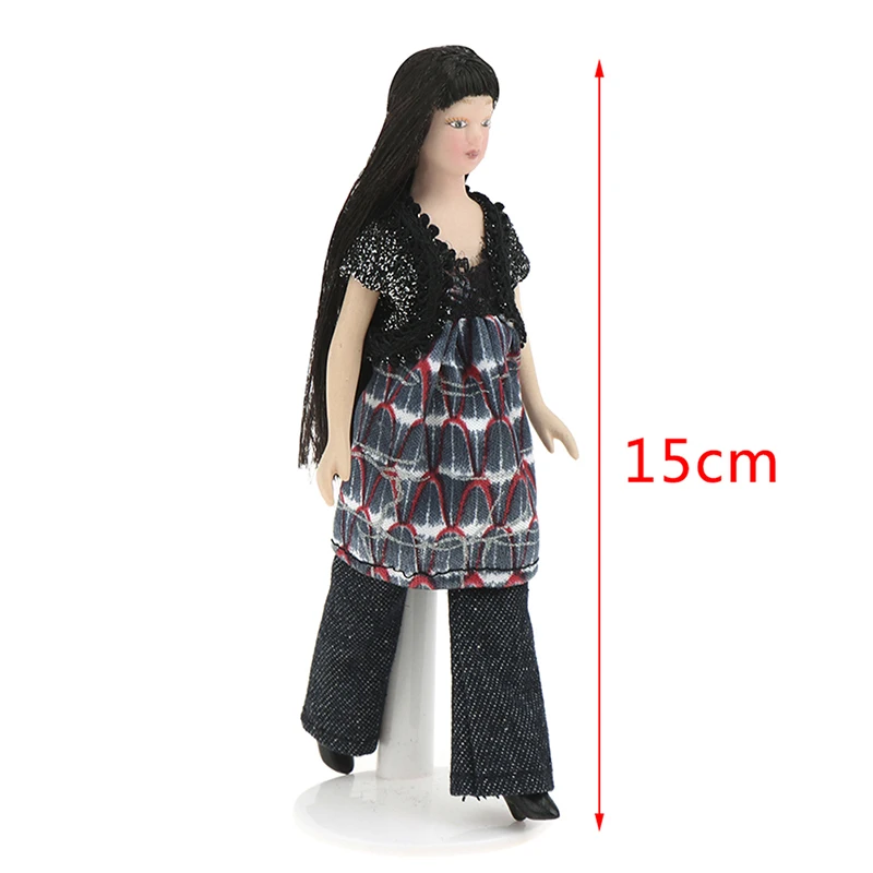 

1:12 Dollhouse Miniature Porcelain Doll Model Lady Modern Housewives