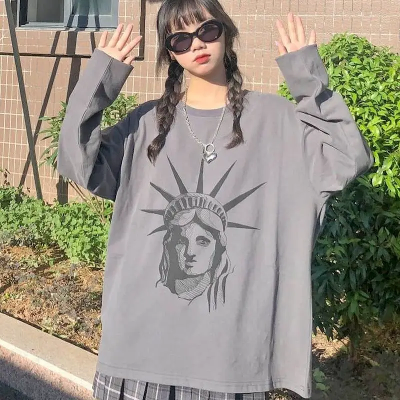 

2021 Summer New Graphic Tees Casual Top Loose Long Sleeve Korean Punk Sweatshirts Shirts for Women Oversized T Shirt Goth Tops