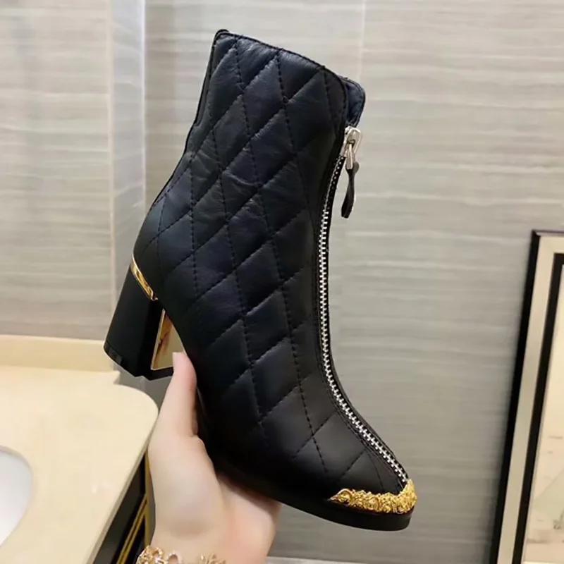 New Fashion Autumn/Winter Genuine Leather Women Boots Luxury Shoes Women Designers Round Toe Square Heel Women Boots