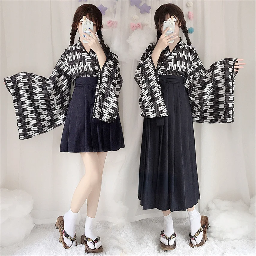 

Платье-кимоно с перьями в японском стиле для девушек, юката, с длинным рукавом, хаори, плиссированные юбки, искусственная кожа, косплей на Хэллоуин