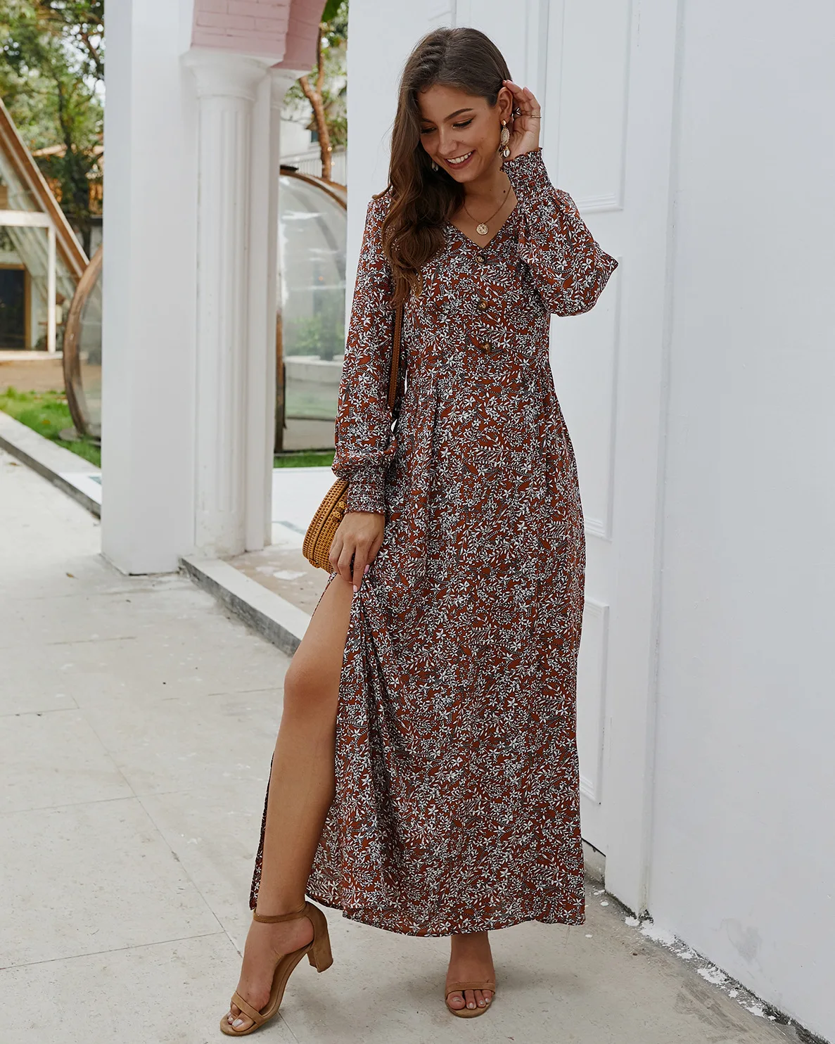 

Donsignet Fashion Women's Dress Casual Long-sleeved V-neck Floral Dress Bohemian Button Maxi Dresses for Women Dress Women