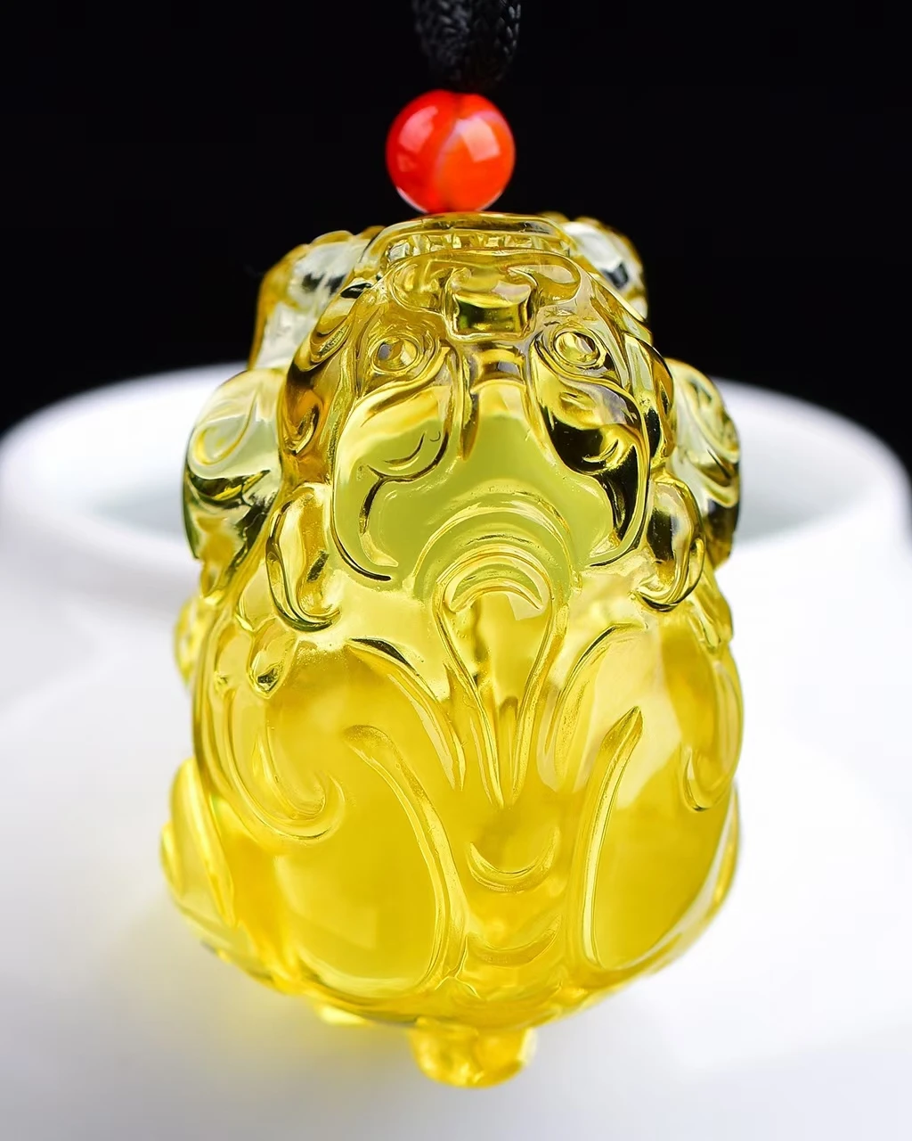 Billig Echte Natürliche Gelb Citrin Quarz Pi Xiu Anhänger Kristall Frauen Männer 43*29*24mm Edelstein Liebe Wohlhabenden Perle Halskette AAAAA