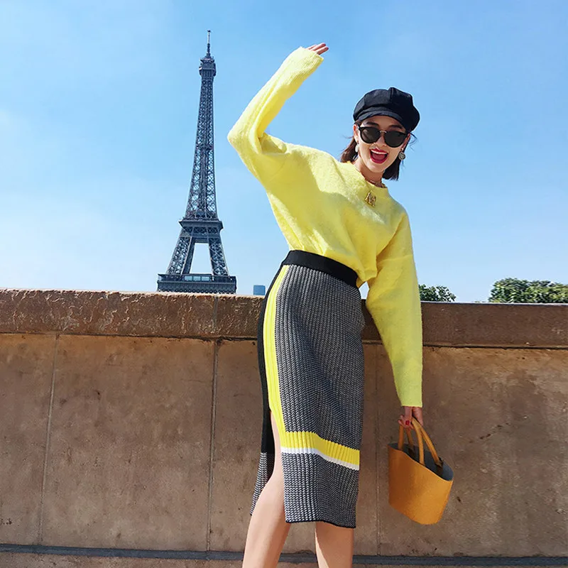 Комплекты свитеров ярких цветов Осенние новые свободные трикотажные пуловеры с