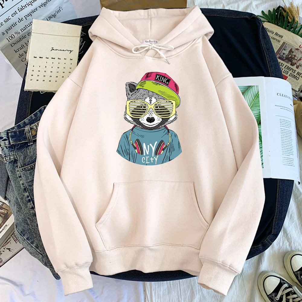 Female Hoody Raccoon Dressed In Hip-Hop Style Cartoon Print Sweatshirt Women Oversize Soft O-Neck Streetwear Funny All-Match Top