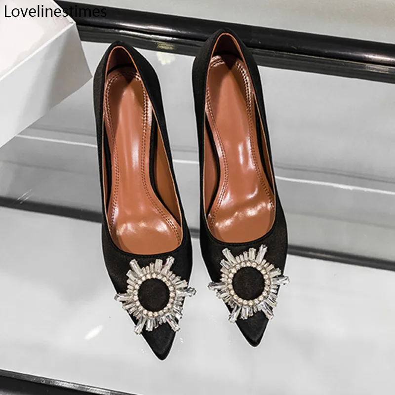 Туфли на высоком тонком каблуке лаконичные женские туфли 2021 черная атласная