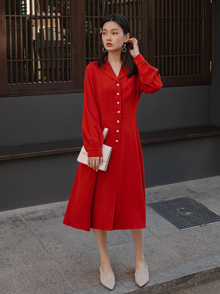 Женское платье-рубашка с длинным рукавом черное/красное деловое ТРАПЕЦИЕВИДНОЕ