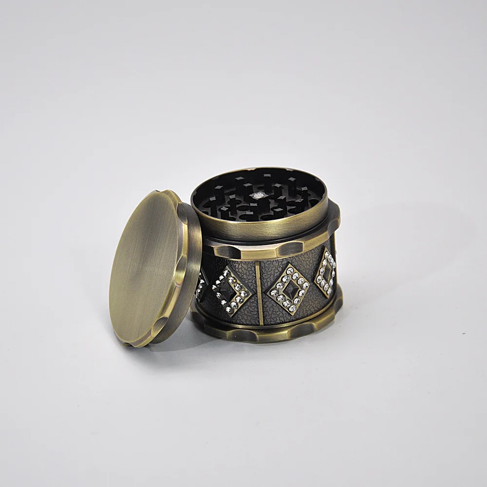 

Metal Weed Grinder 59MM/2.32inch Skull with Diamonds Tobacco Grass Grinder for Smoking Weed Herbal Crusher Smoking Accessories
