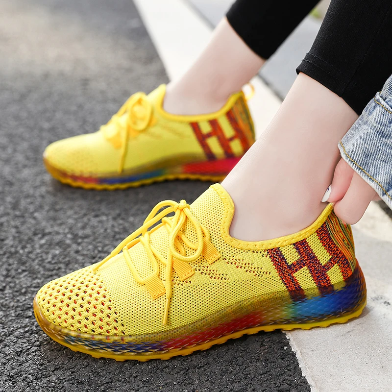 Дышащая теннисная обувь для женщин удобная спортивная тренажерного зала уличные