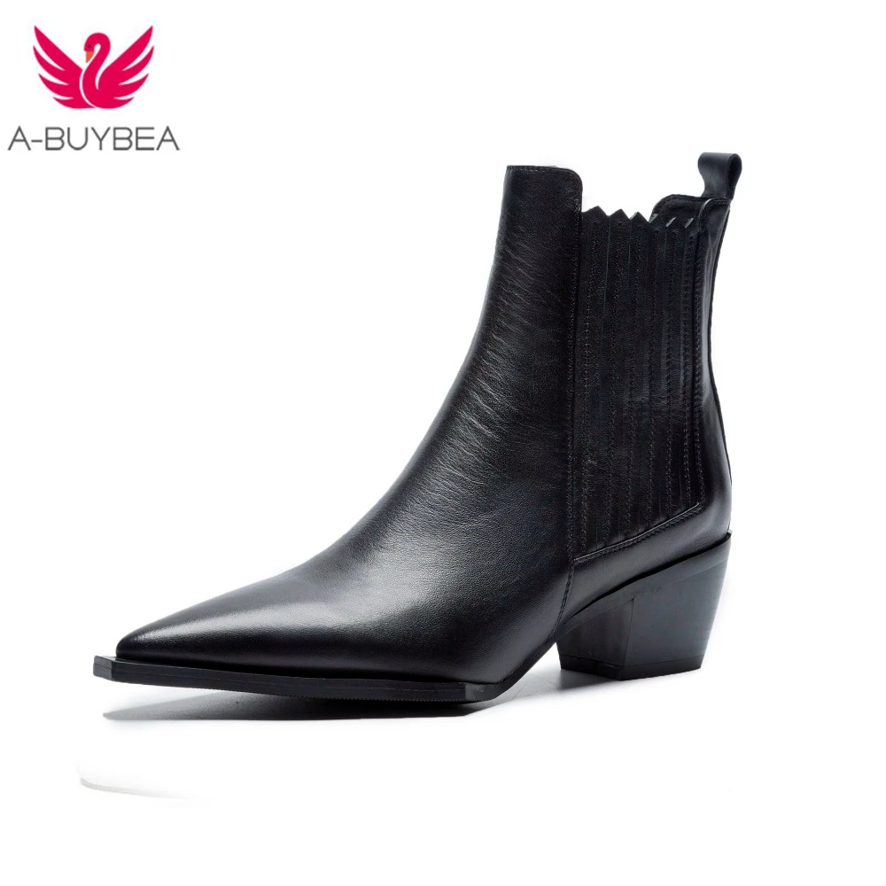 Весенние женские кожаные полусапожки Черные зимние ботинки Челси Женские